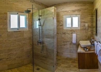 Image of Ocean Village Deluxe home interior bathroom