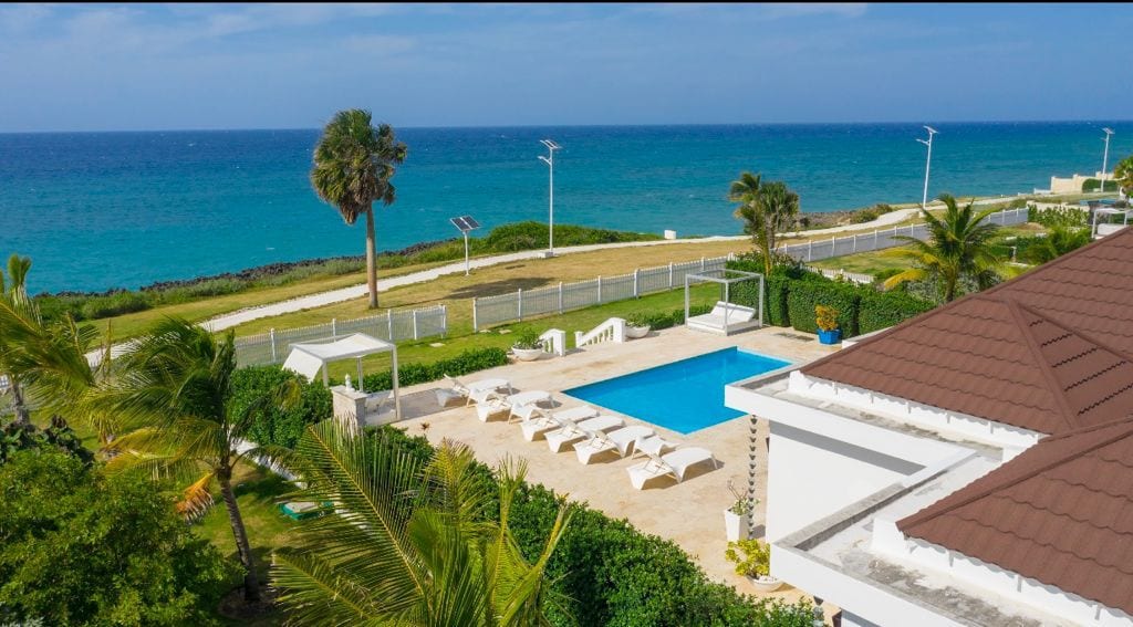 SOV Luxury Oceanfront Villa pool aerial