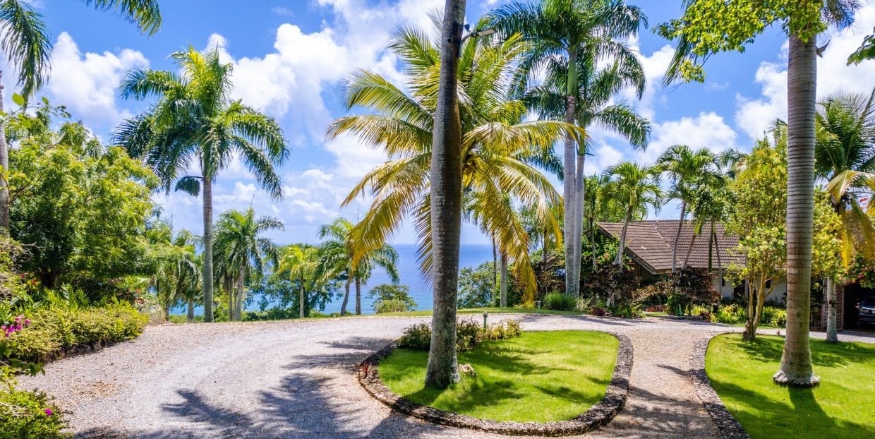 Image of For Sale Listing “Estate of Mind” Luxurious and Graceful Villa circular driveway