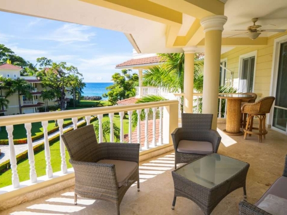 For Sale 3 Bed Beach Front Penthouse in the Dominican Republic