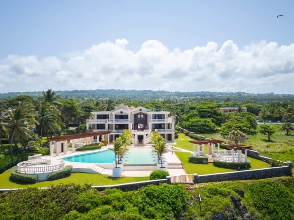 Castillo Del Mar Villa in Orchid Bay Estates