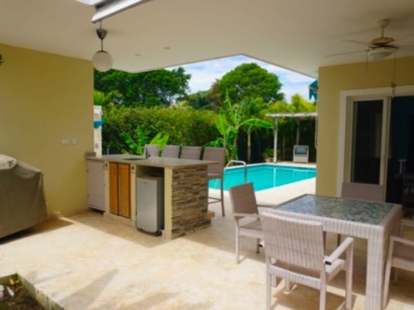 2-Bedroom Villa in Casa Linda