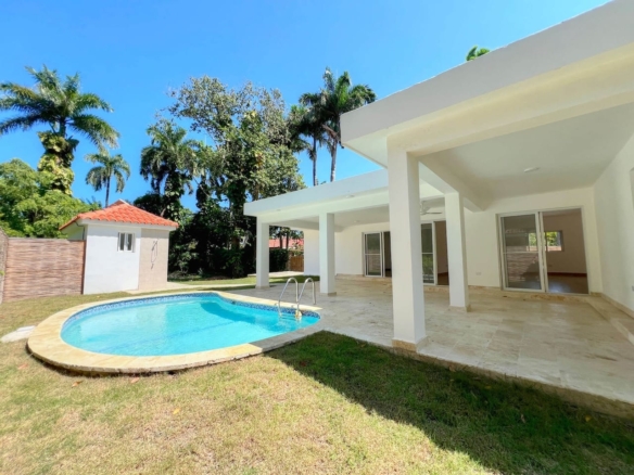 Family Villa in Perla Marina