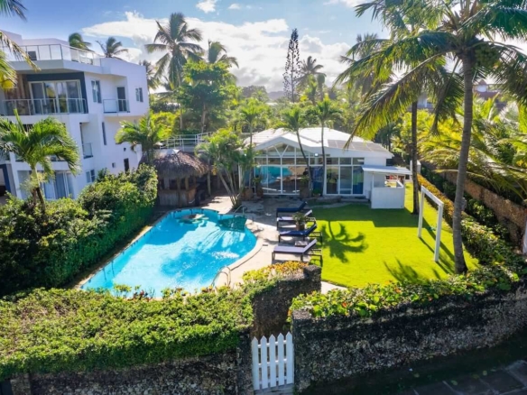 Stunning Ocean Front Property with Separate Studio