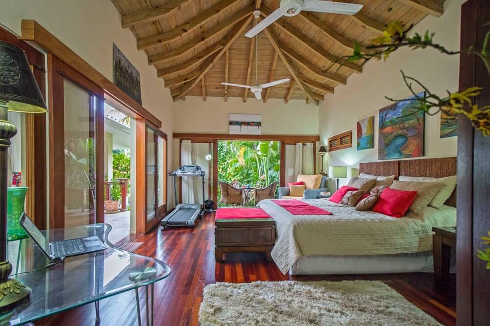 Villa Balinese – Tropical Living in Sea Horse Ranch