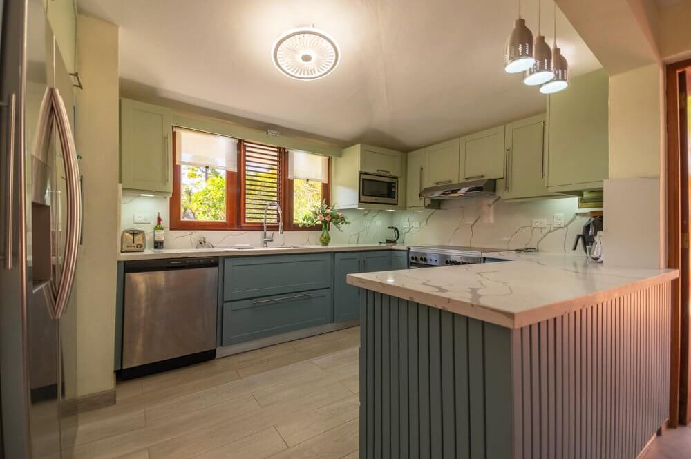 Villa Balinese – Tropical Living in Sea Horse Ranch