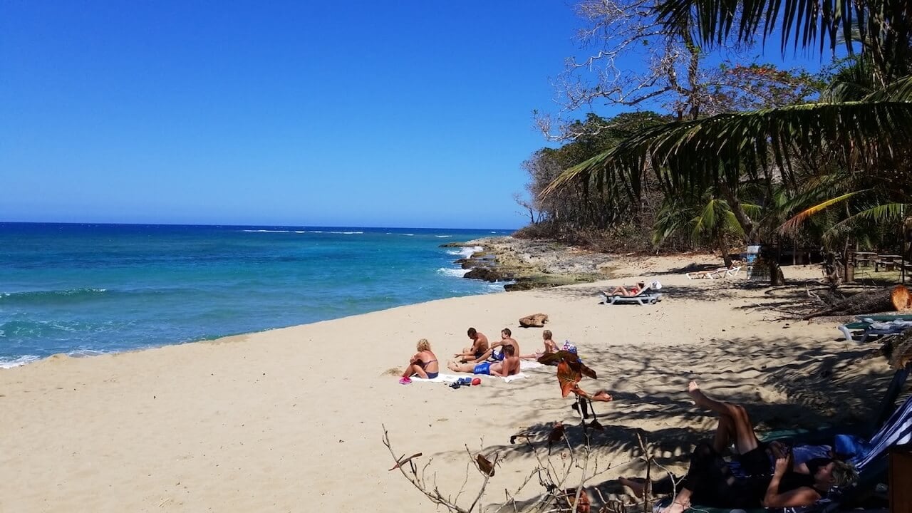 BEACHFRONT 2 BEDROOM CONDO FOR SALE IN PERLA MARINA