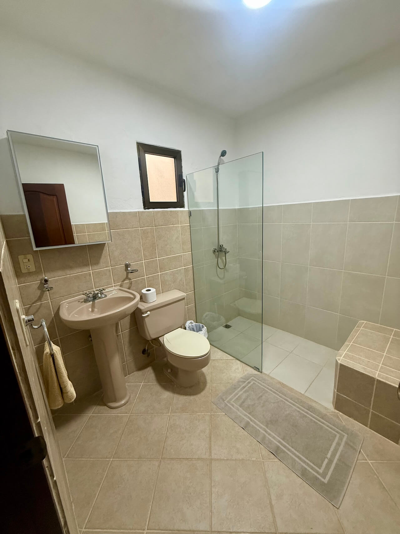 BEACHFRONT 2 BEDROOM CONDO FOR SALE IN PERLA MARINA
