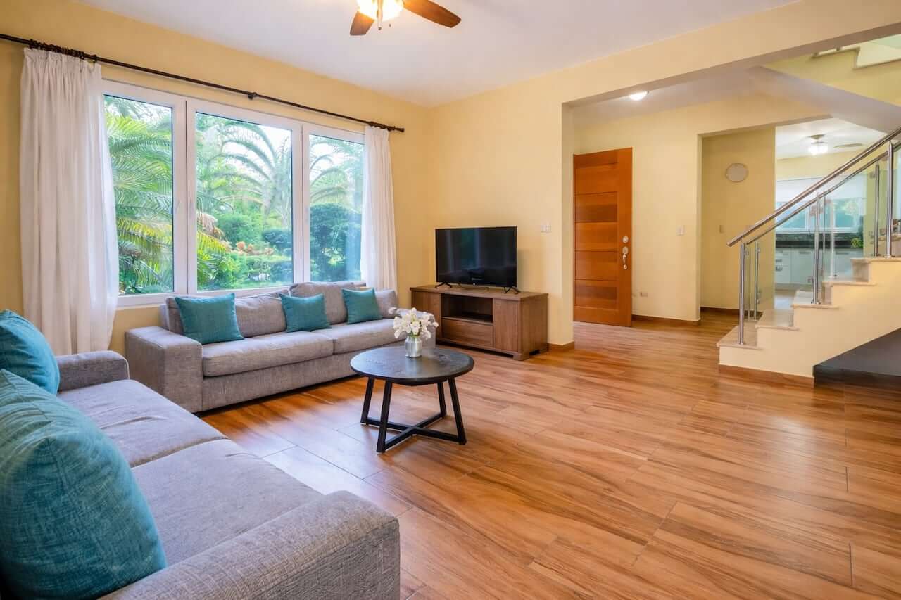 4-Bedroom Villa in Perla Marina, Cabarete – Short Walk to the Beach, Excellent Condition