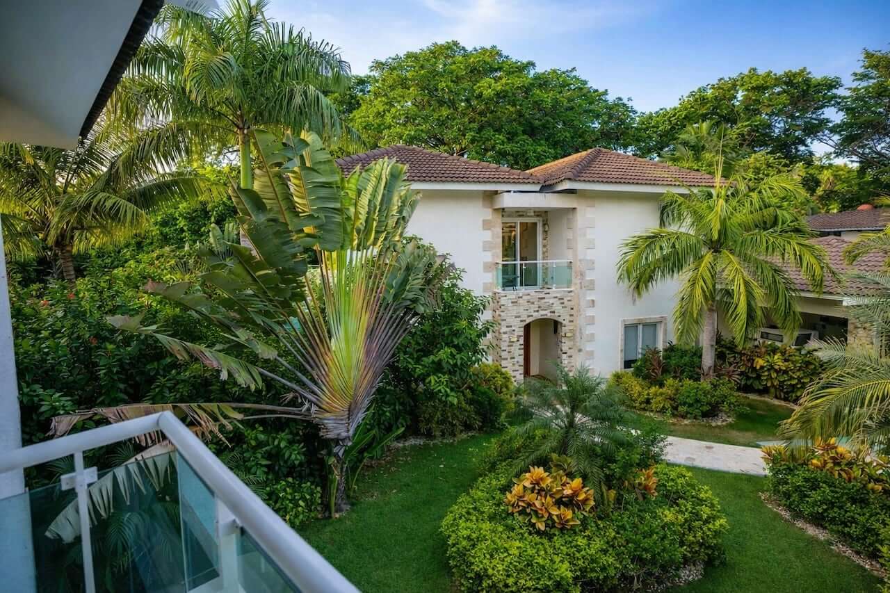 4-Bedroom Villa in Perla Marina, Cabarete – Short Walk to the Beach, Excellent Condition