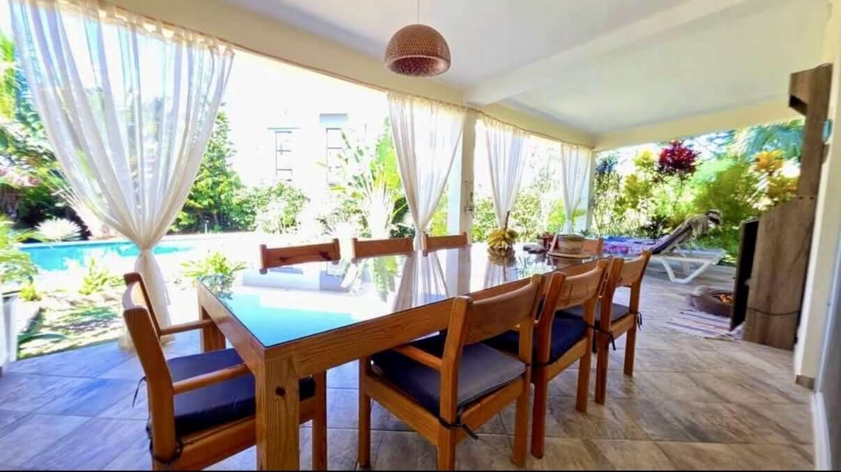 Tropical 3-Bedroom Villa for Sale inside Perla Marina