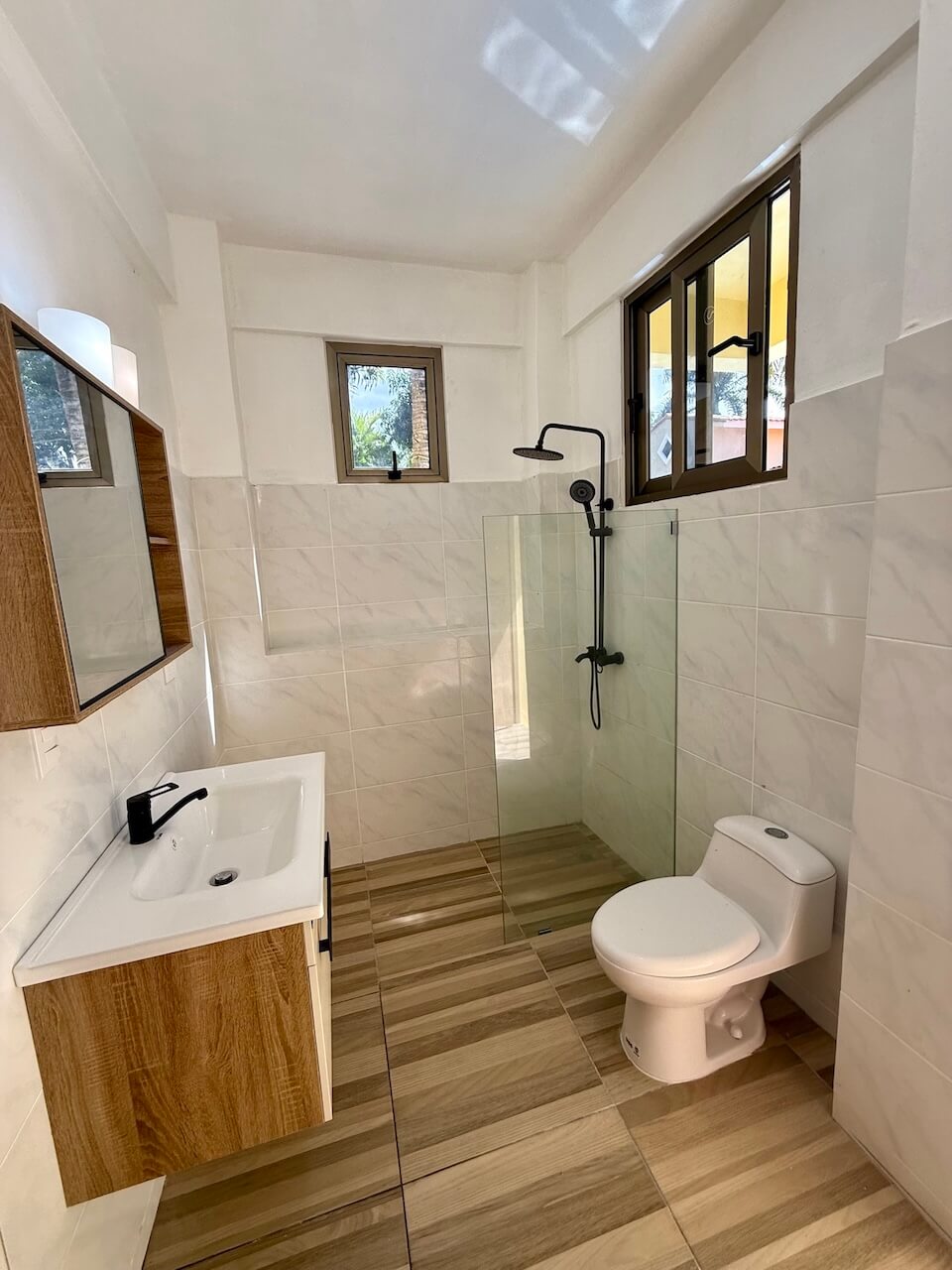 Double Villa Opportunity on a Large Lot Near the Beach!