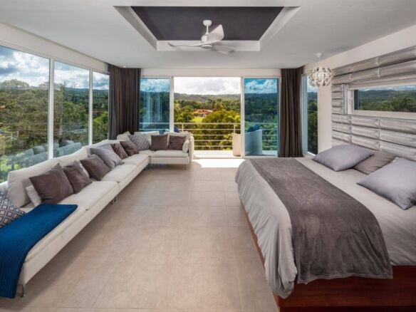 Hilltop Luxury Escape – 4BR Villa with Stunning Views & Proven Airbnb Income