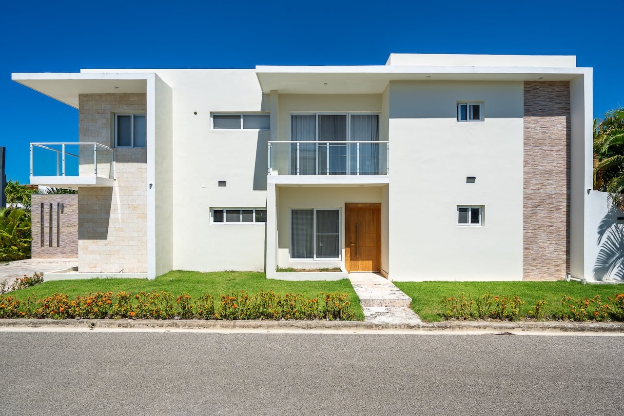 Prime 5-Bedroom Villa in Sosúa Ocean Village