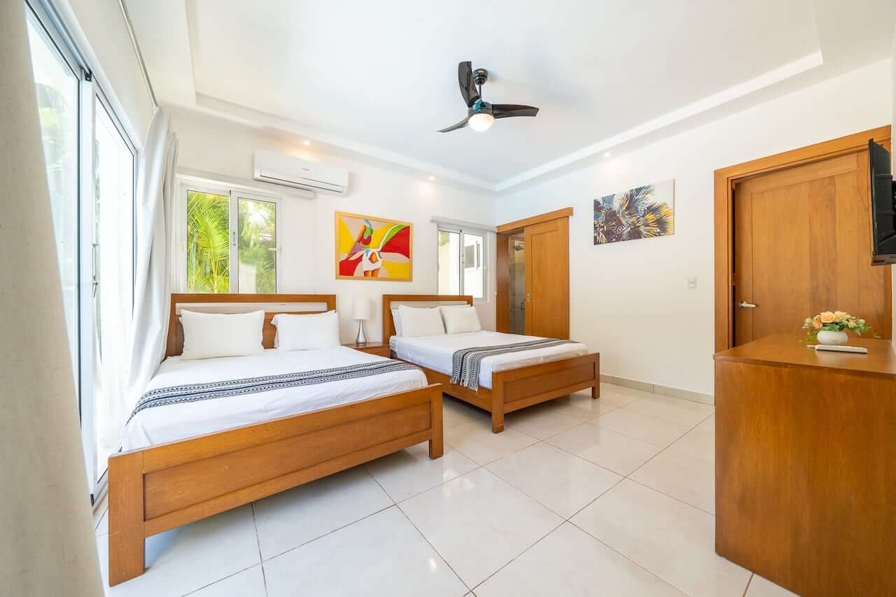 Prime 5-Bedroom Villa in Sosúa Ocean Village