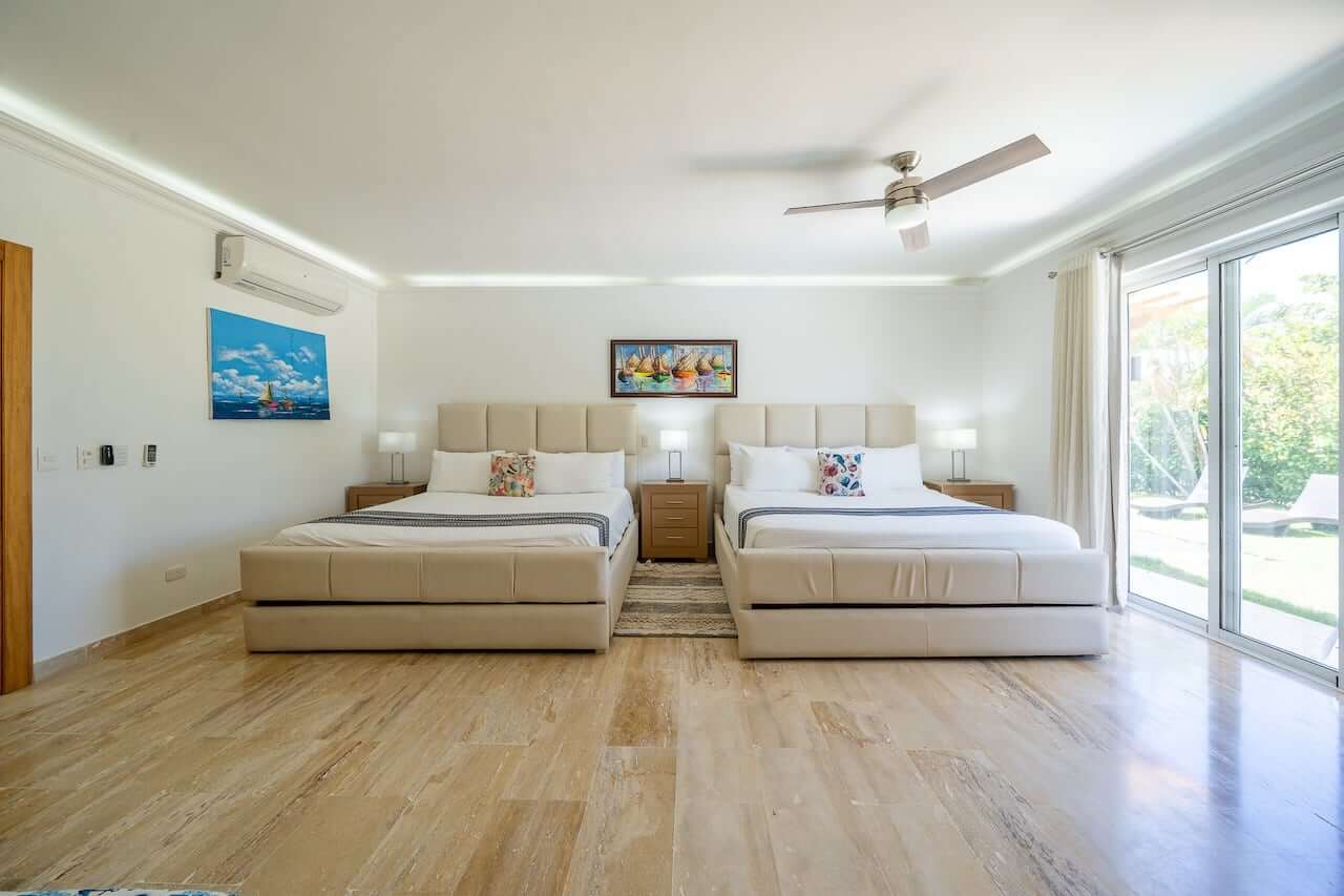 Sophisticated Island Living – 4-Bedroom Luxury Villa with Resort-Style Amenities