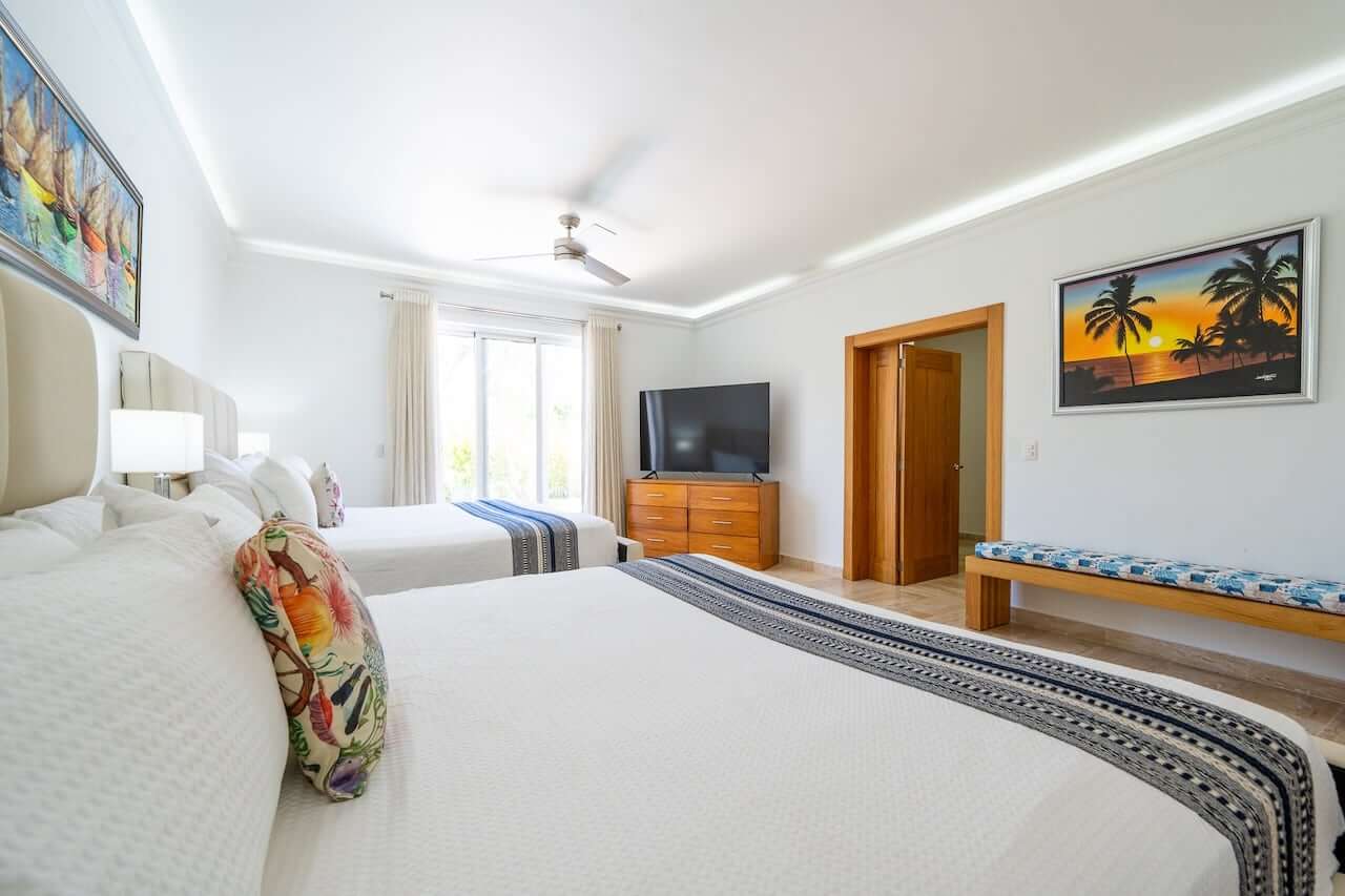 Sophisticated Island Living – 4-Bedroom Luxury Villa with Resort-Style Amenities
