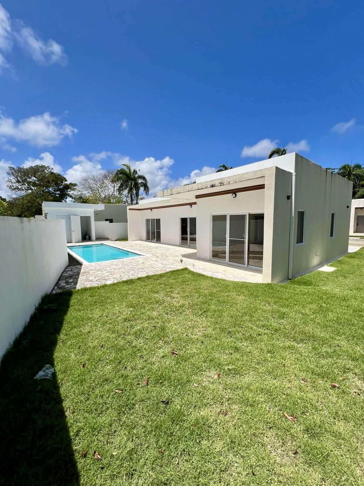 super-close-to-the-beach-new-2-bedroom-villa-in-cabarete-east-img-12 Super Close to the Beach! — New 2-Bedroom Villa in Cabarete East
