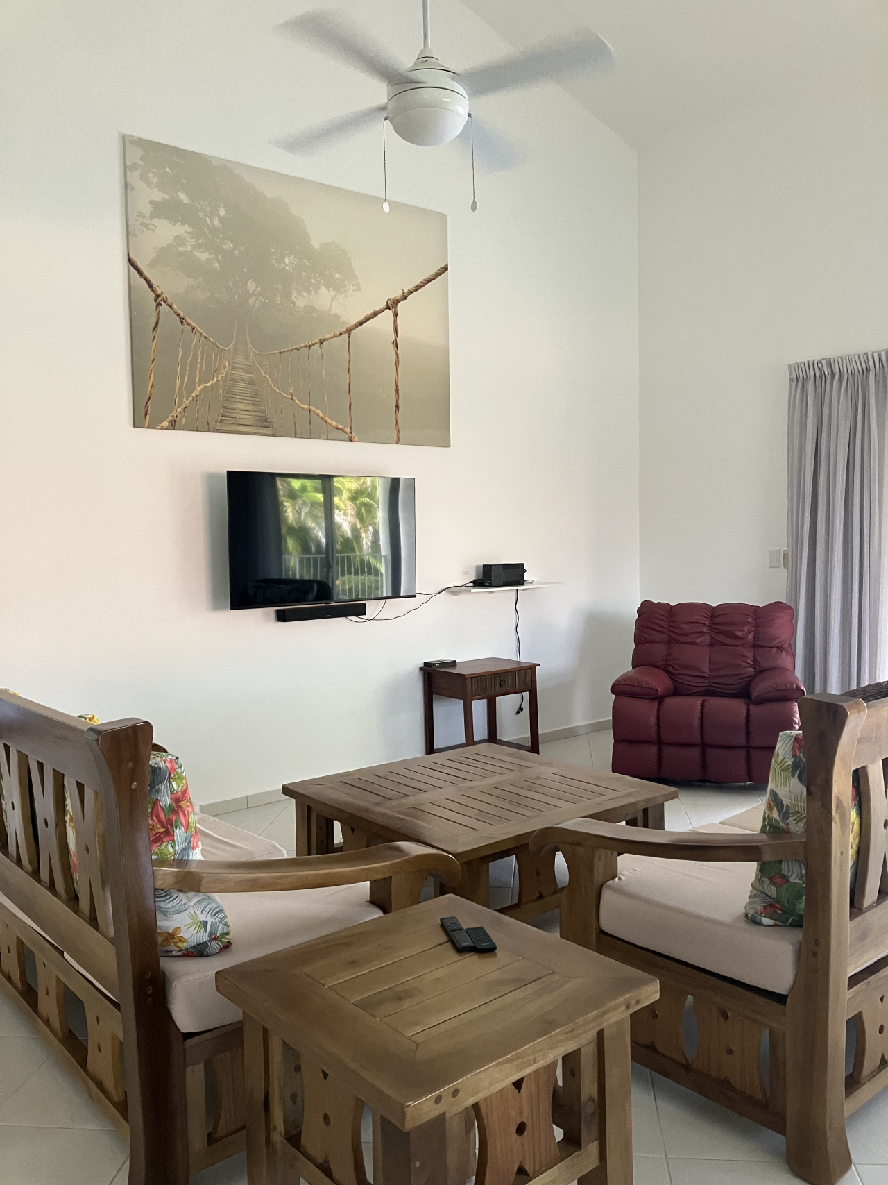 Casa Linda Villa for Sale in Sosúa 4 Bedrooms on a Private Lot