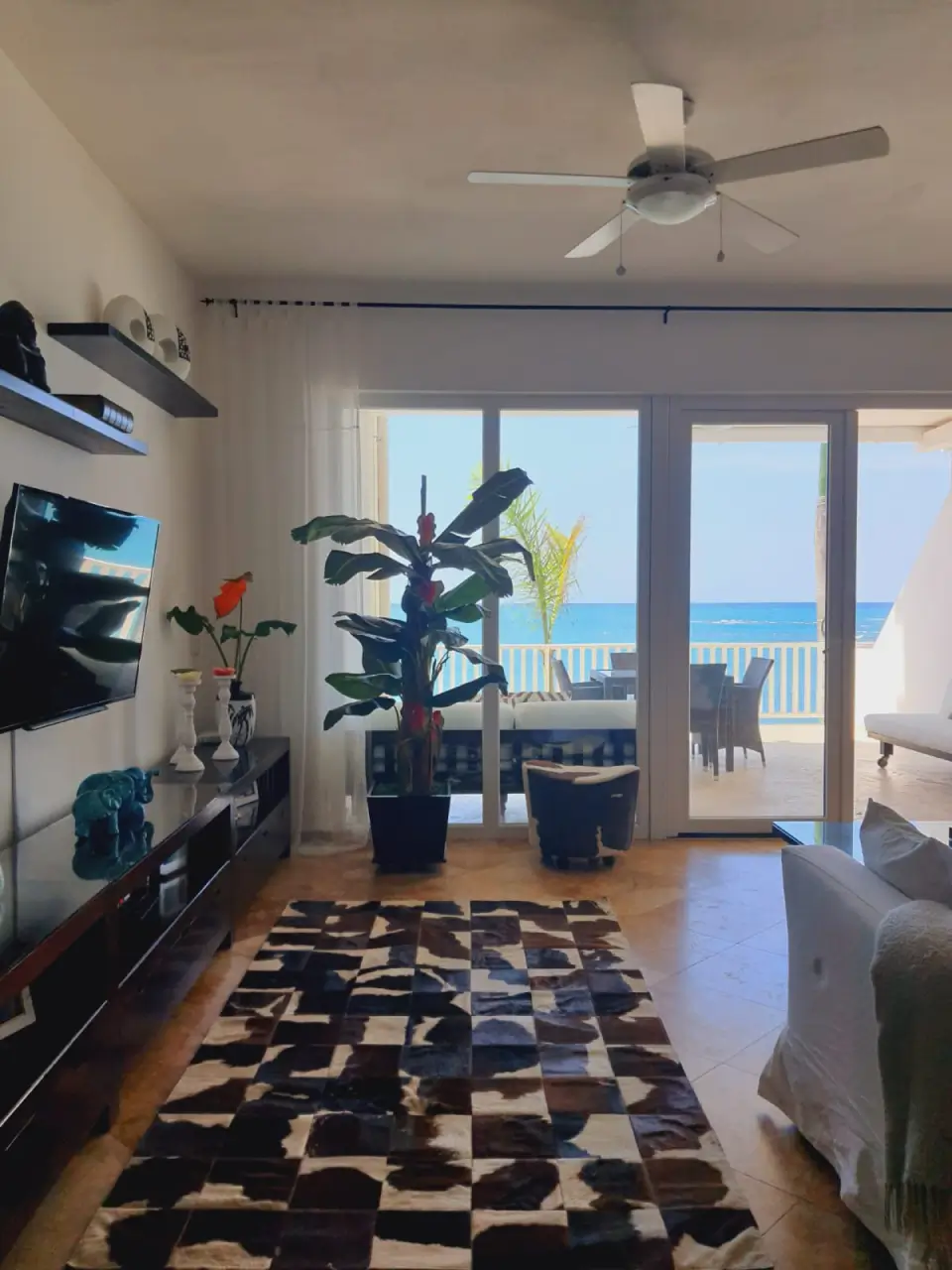 Beach Palace Cabarete | Elegant Oceanfront Residence