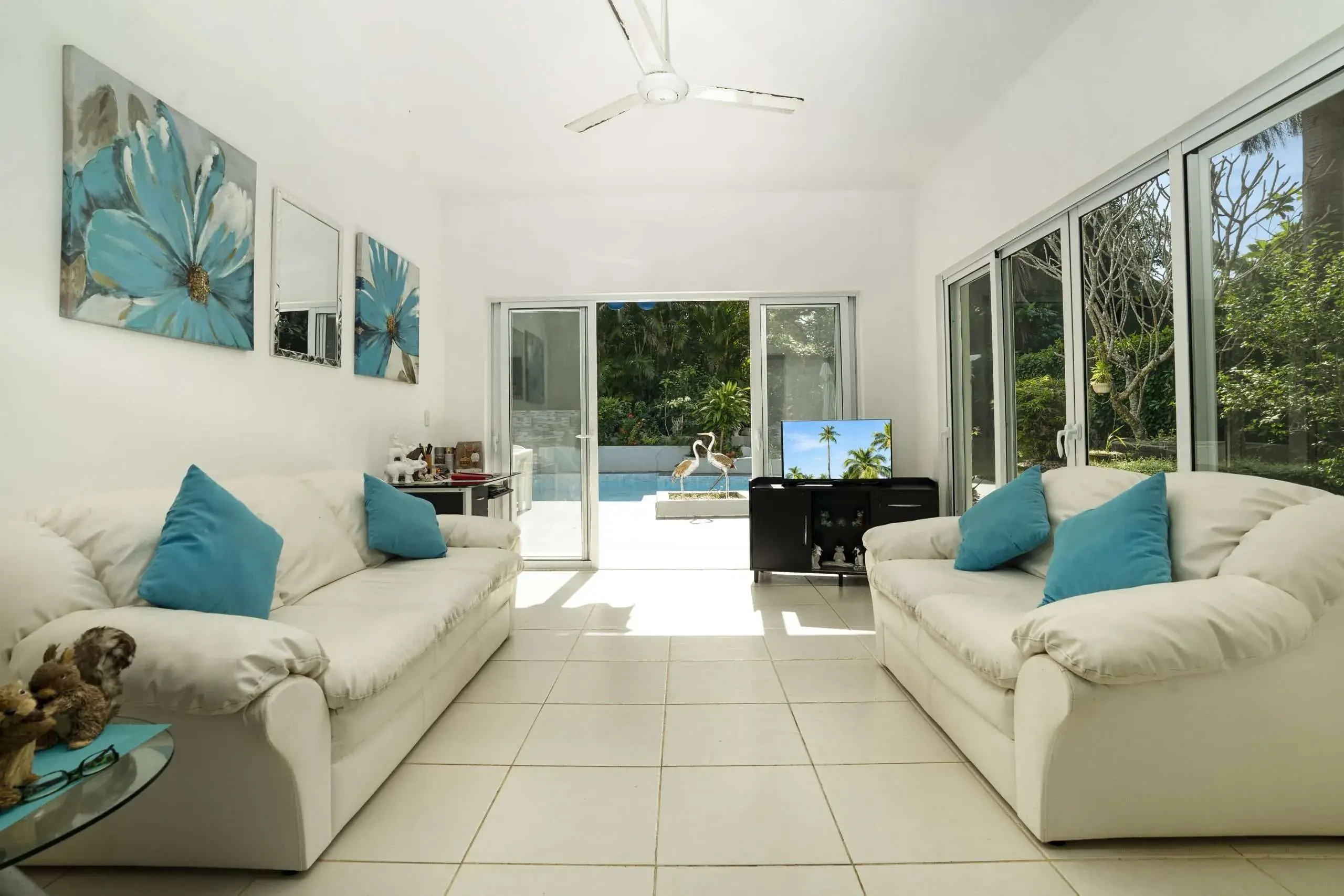 Charming Colibrí Villa on an Oversized Corner Lot