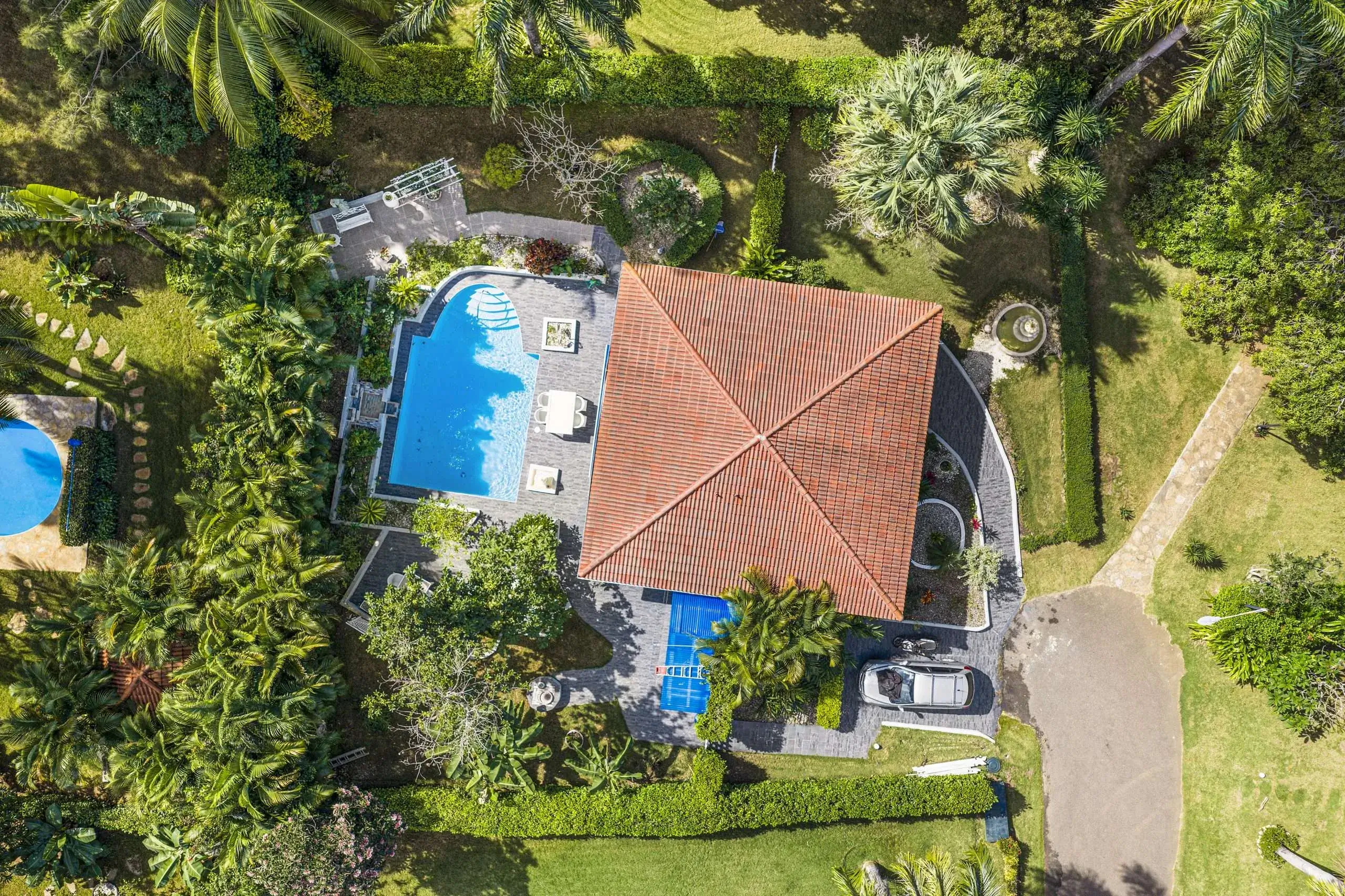 Charming Colibrí Villa on an Oversized Corner Lot