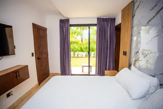 Luxury 4-Bedroom Beachside Villa in Sosúa Ocean Village