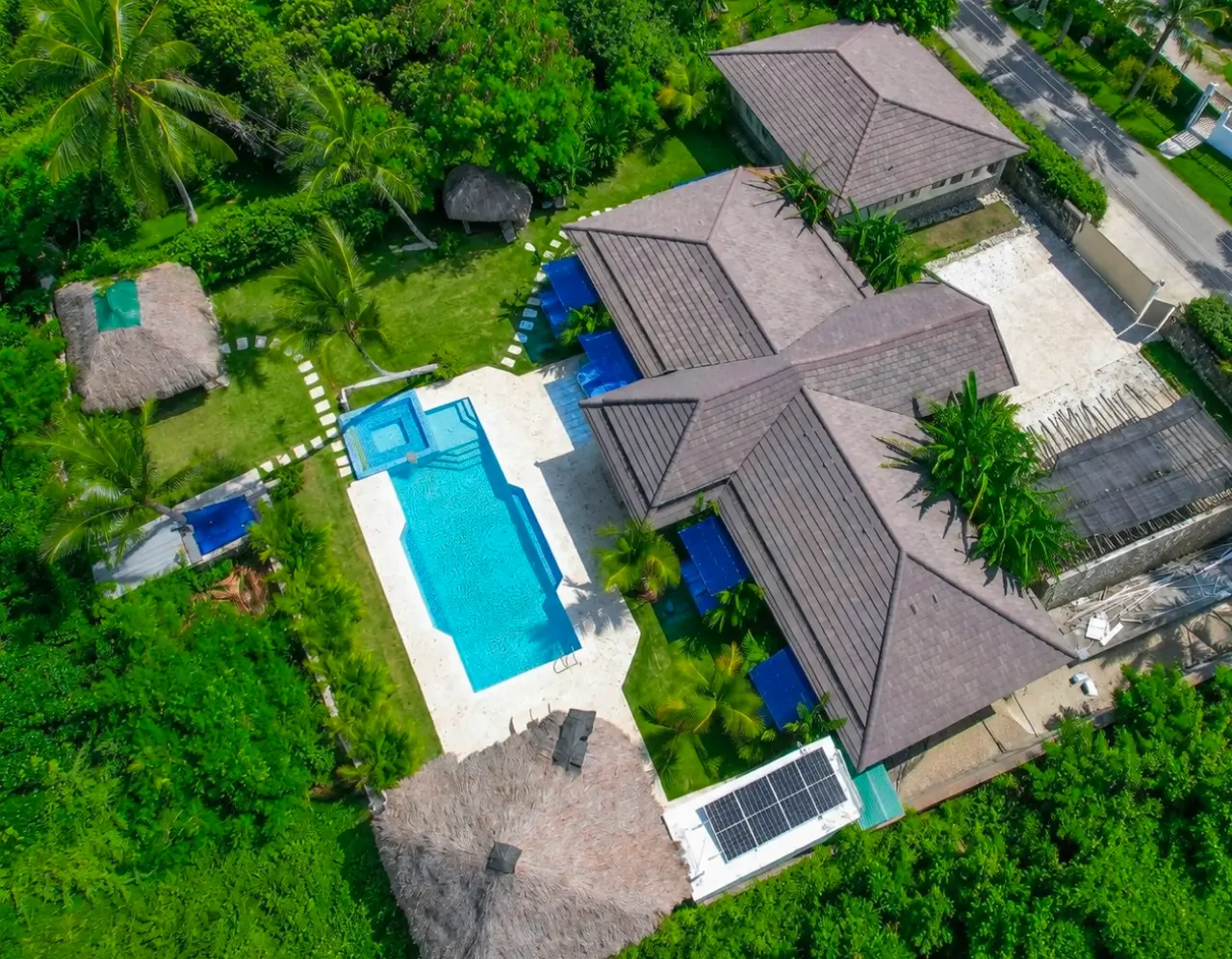 Luxury 9 Bedroom Villa in a Pristine Gates Community