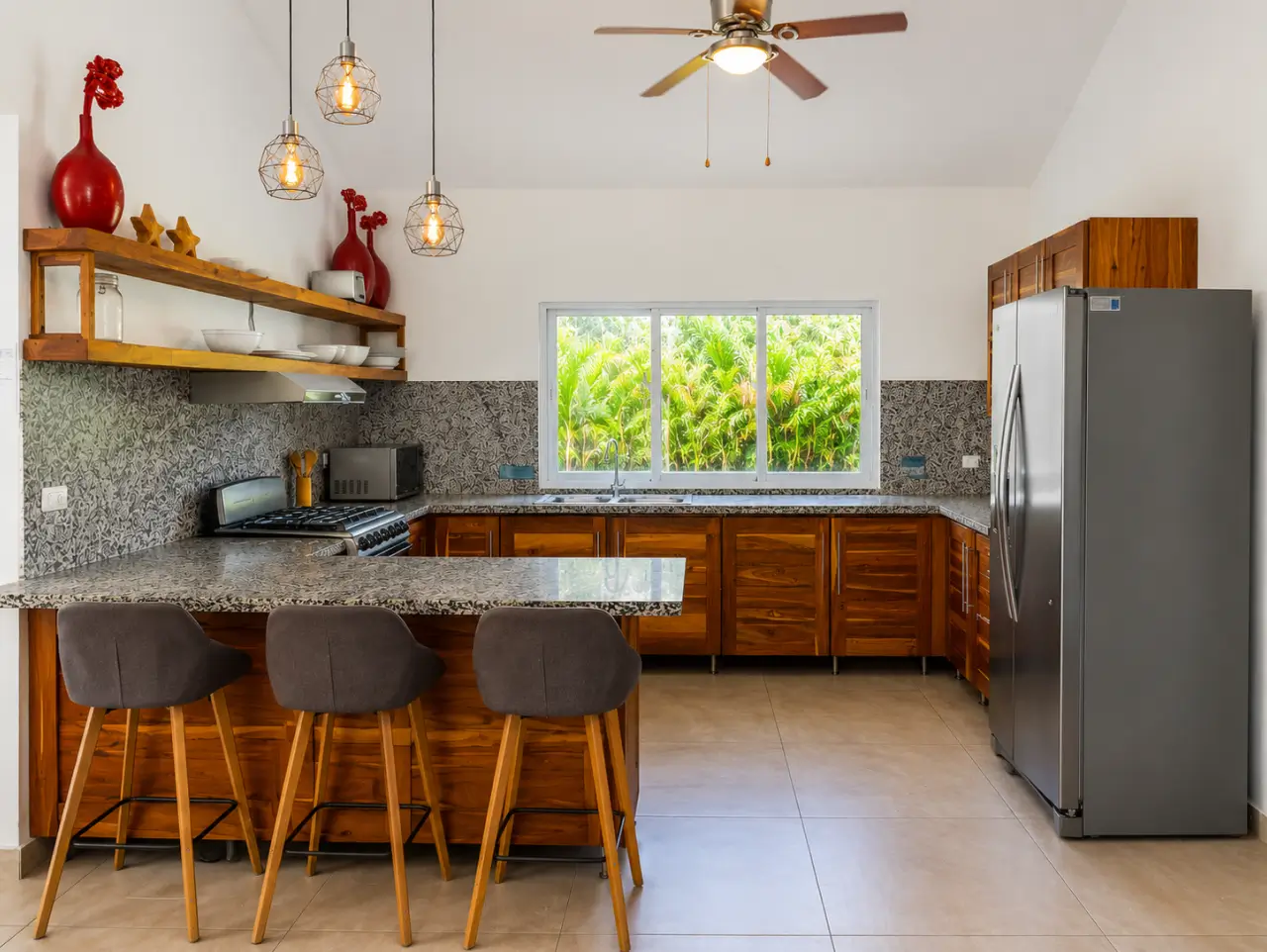 Luxury 9 Bedroom Villa in a Pristine Gates Community