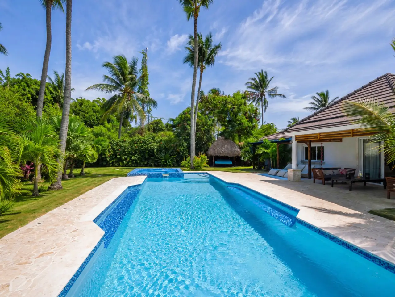 Luxury 9 Bedroom Villa in a Pristine Gates Community