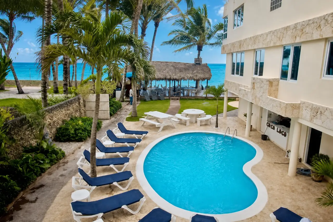oceanfront-kite-beach-hotel-owners-residence-img-1 Oceanfront Kite Beach Hotel & Owner's Residence