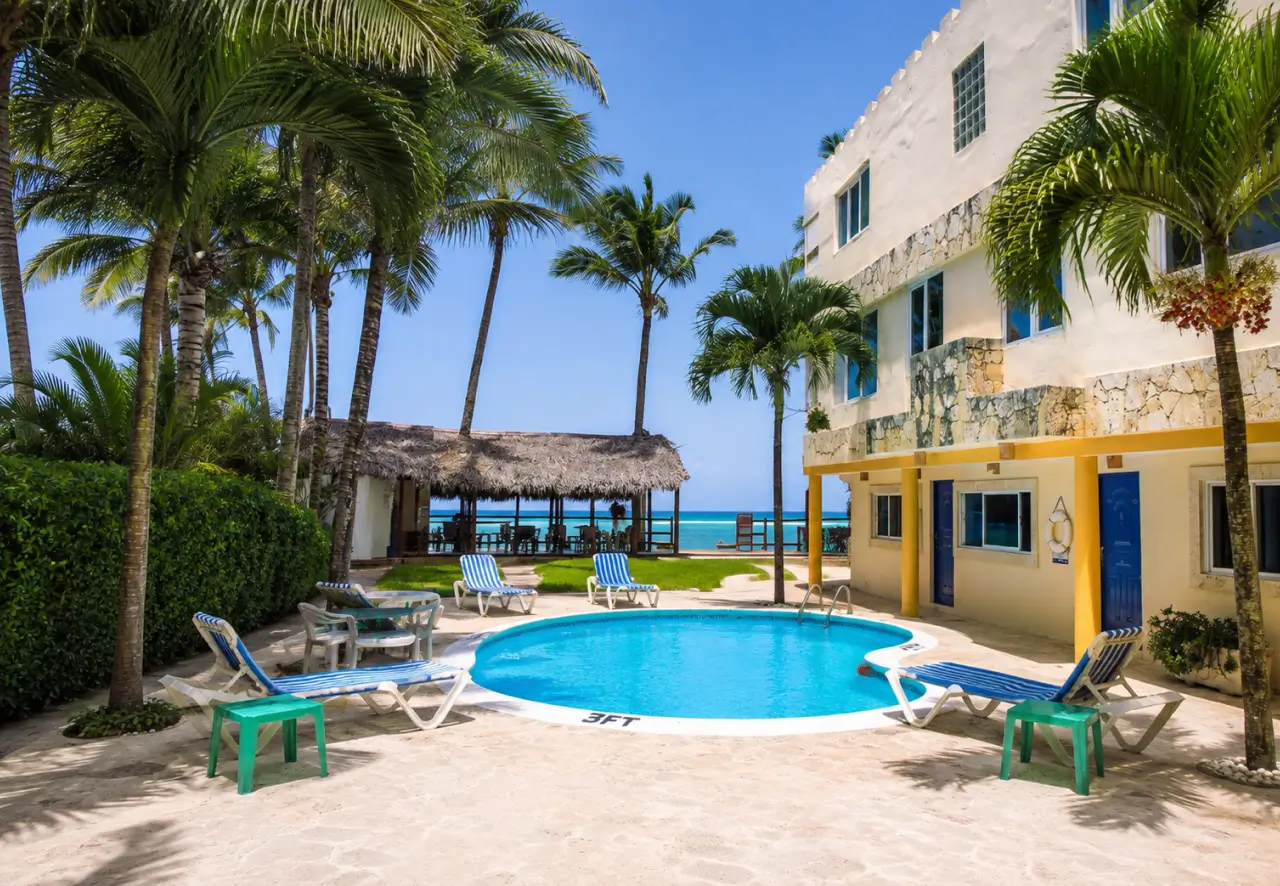 Oceanfront Kite Beach Hotel & Owner's Residence