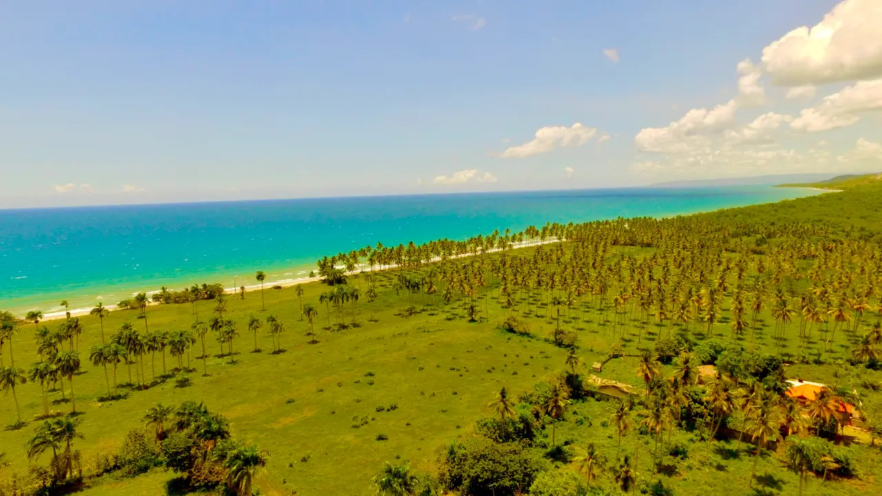 Playa Coco Loco 37,500 m² of pure Caribbean Potential