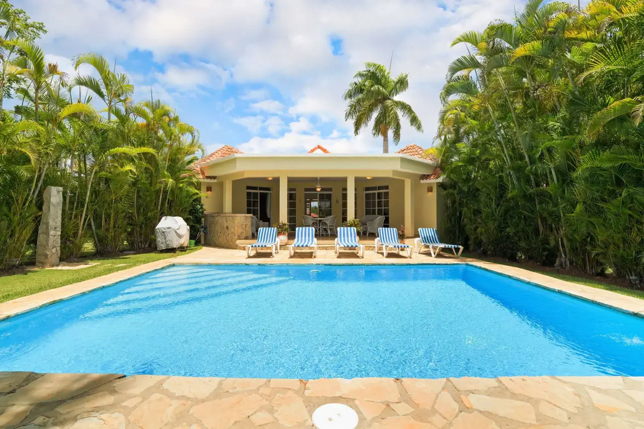 spacious-2-bedroom-villa-with-pool-tropical-privacy-3 Spacious 2-Bedroom Villa with Pool & Tropical Privacy