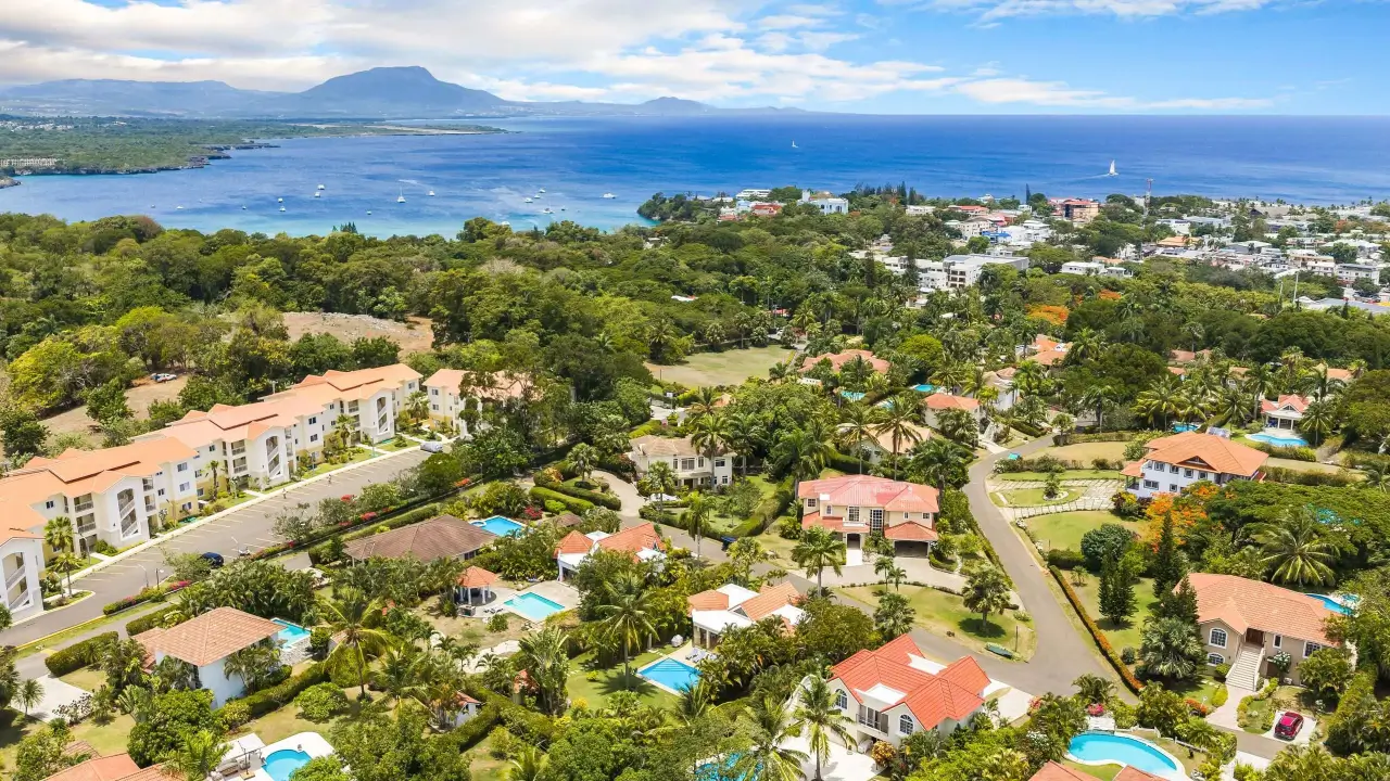Spacious 2-Bedroom Villa with Pool & Tropical Privacy
