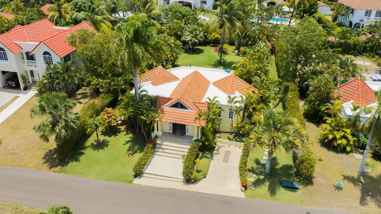 Spacious 2-Bedroom Villa with Pool & Tropical Privacy