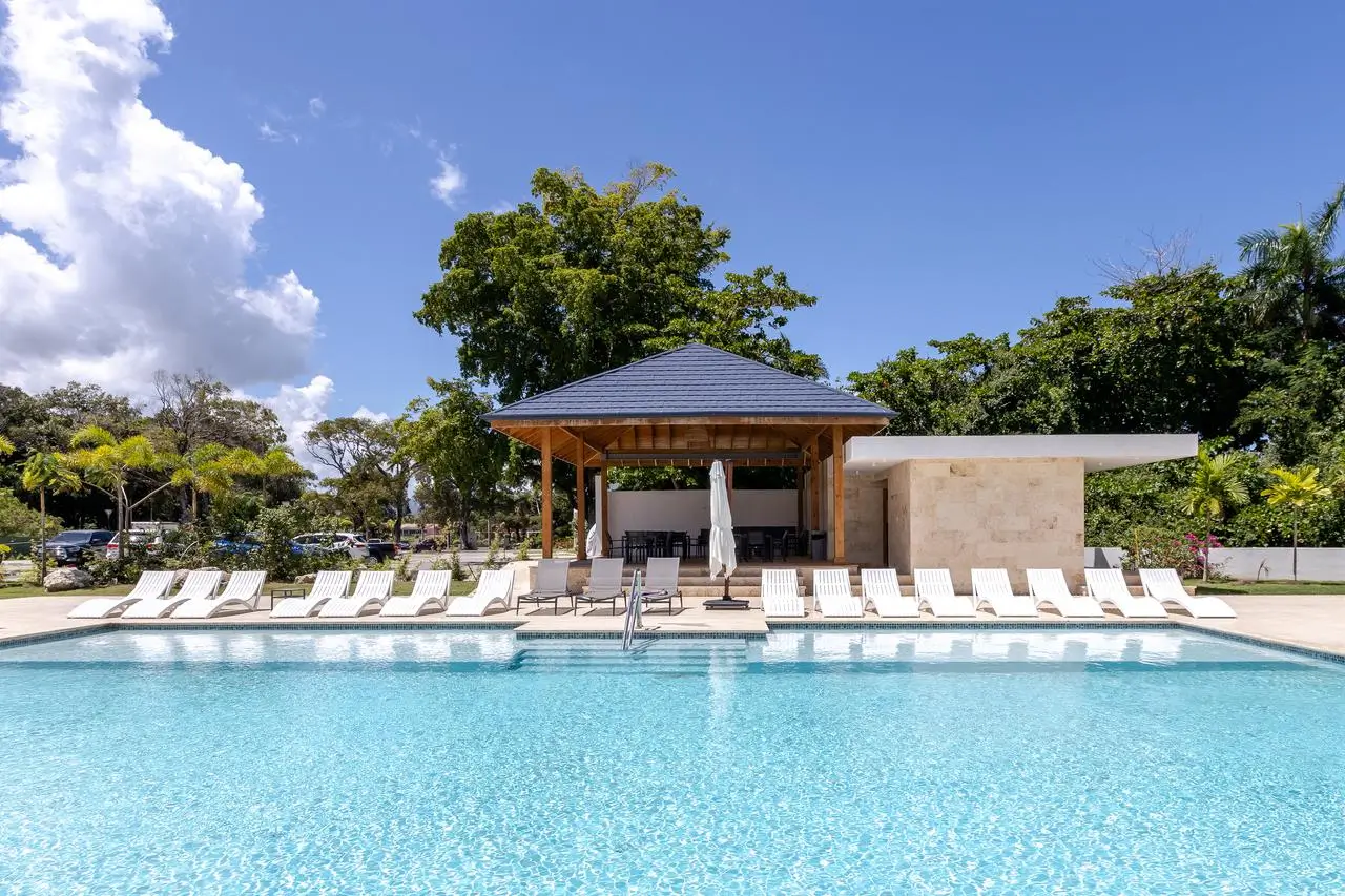Fortunity Beach Tower II Apartments in Playa Dorada