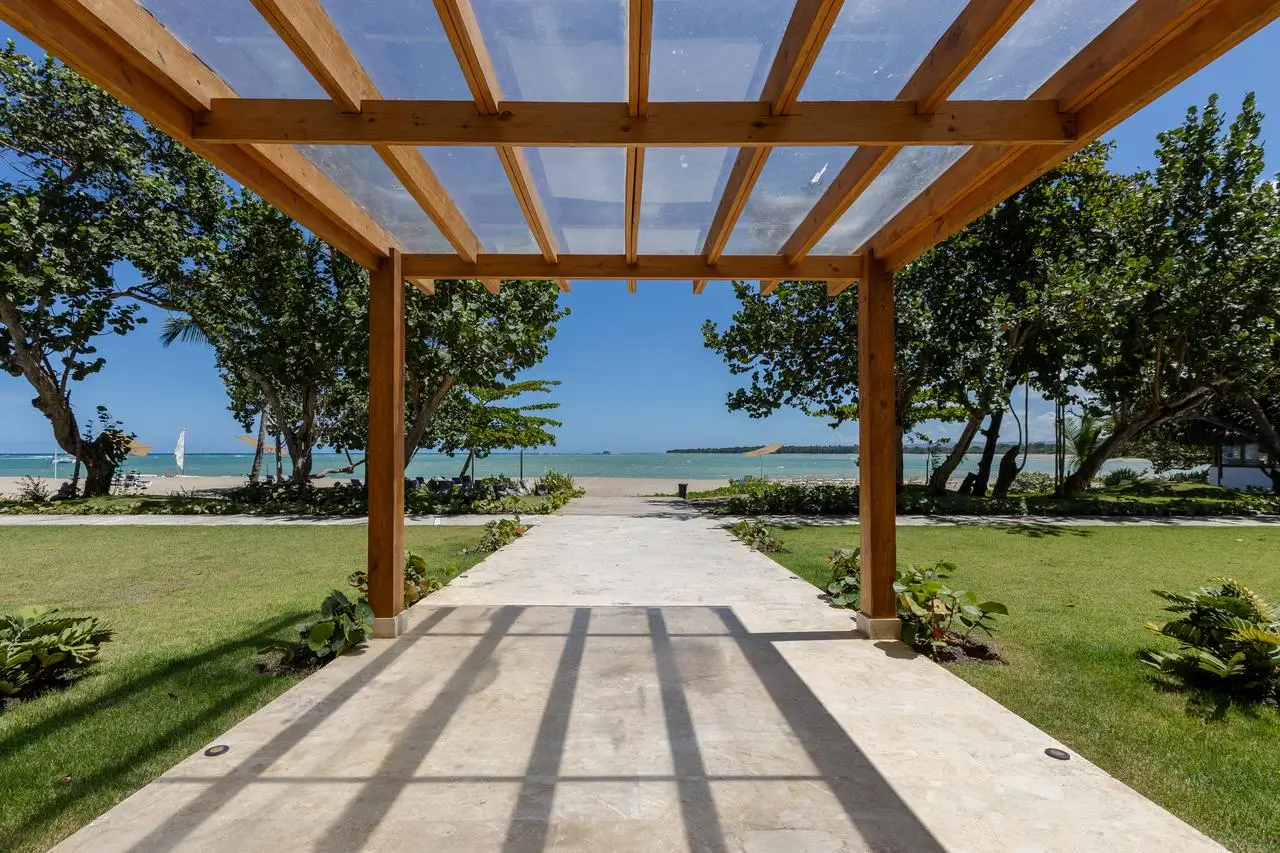Fortunity Beach Tower II Apartments in Playa Dorada